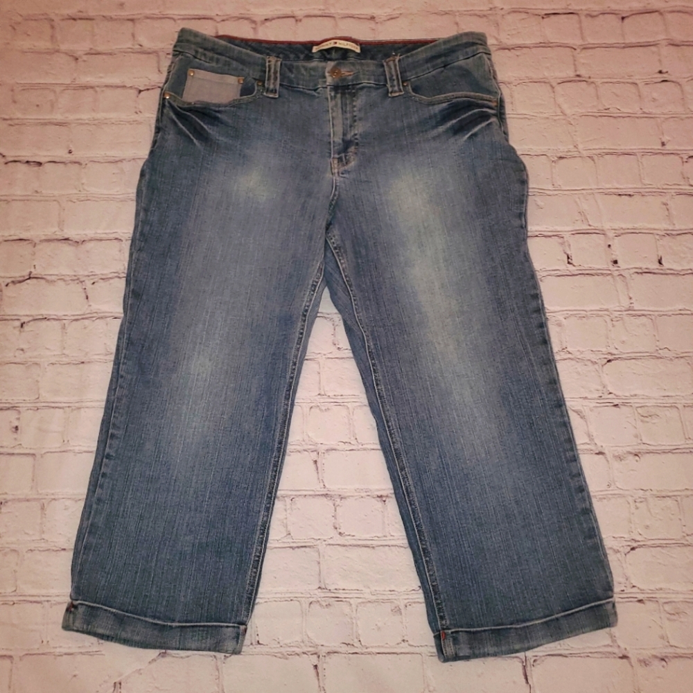 tommy hilfiger Woman's Blue Jean Capri Pants 2005 Size 14